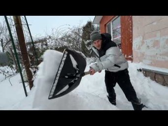 #asmr  Snow Shoveling You Didn&rsquo;t Know You Needed  #asmrwalk #asmrvideo