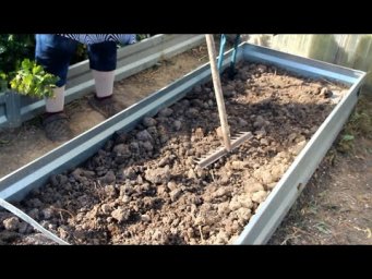 СДЕЛАЙТЕ ЭТО С ГРЯДКАМИ ОСЕНЬЮ! ВЕСНОЙ СКАЖЕТЕ СЕБЕ СПАСИБО!